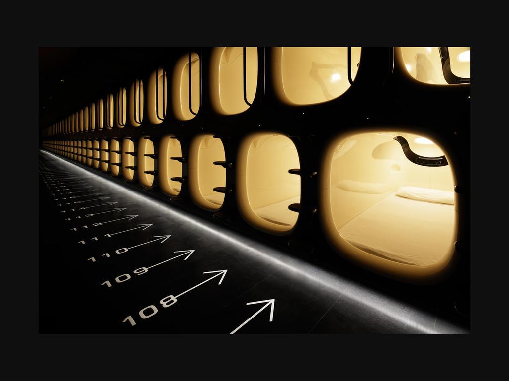 9H Nine Hours Narita Airport Экстерьер фото